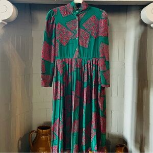 Gorgeous Vintage Green and Pink Patterned Women's Silk Dress